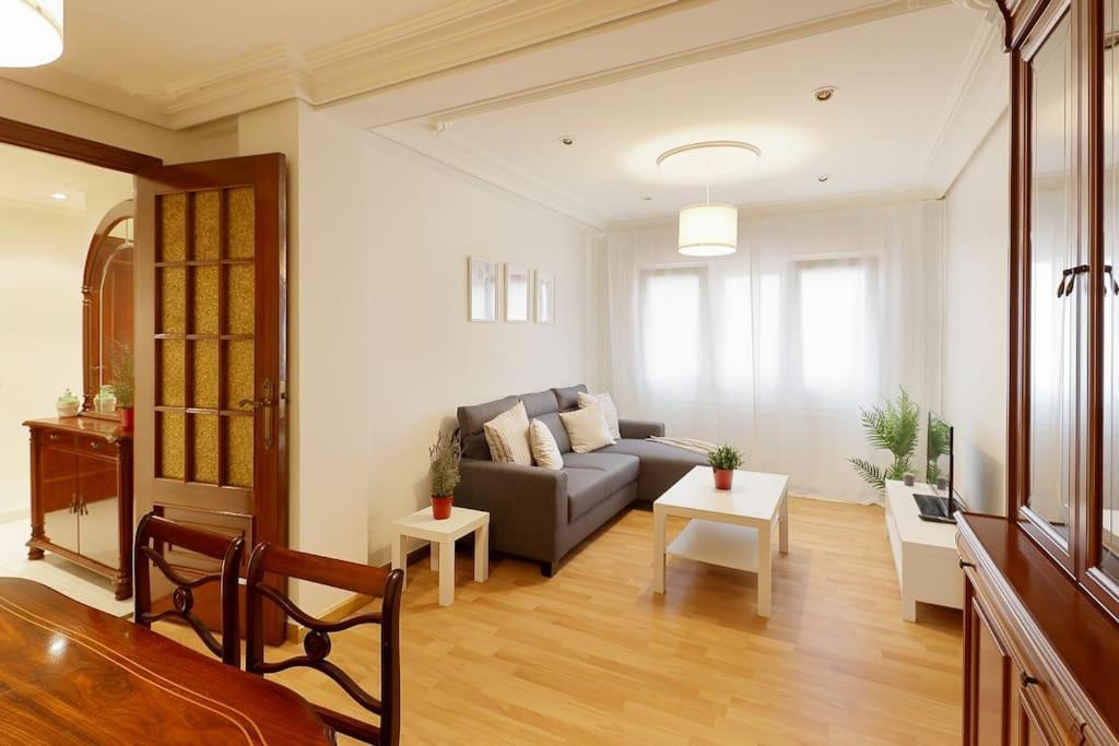 621B Acogedor Apartamento Овиедо Екстериор снимка