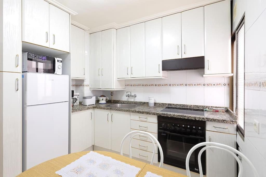 621B Acogedor Apartamento Овиедо Екстериор снимка